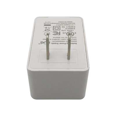 Cargador para USB-A 5V-3A 15W BLANCO XUE® / USB (WALL)